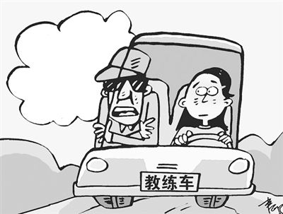 學員練車撞死老人，學員不但責任反而教練被捕 常見行車危害除了經(jīng)驗不足還有……