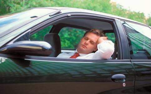暈車的原因是什么？也許是需要甲醛治理了